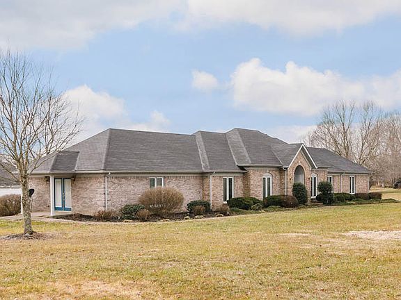 3rd image of 689 W Laurel River Dr
