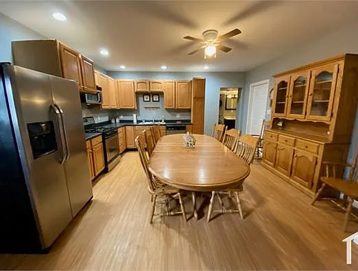 931 Kishwaukee St #2 — Photo 6