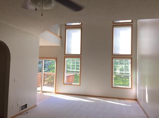 15283 Florist Cir, Saint Paul, MN 55124