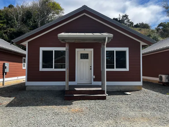 29940 Harbor Way #5, Gold Beach, OR 97444
