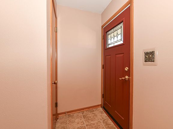 5th image of 257 Mohawk Rd
