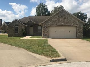 1149 S Elmwood Ave, Springfield, MO 65804