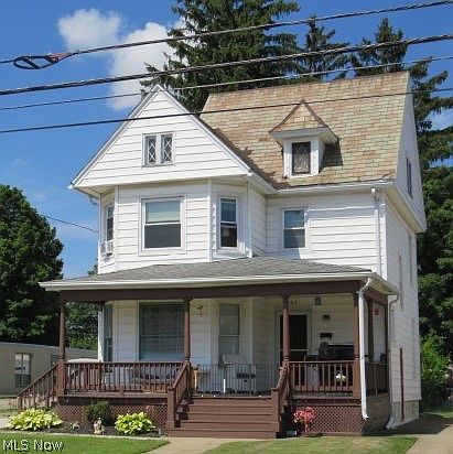 2nd image of 305 Buffalo St