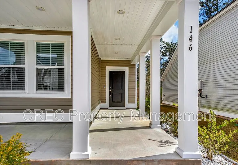 146 Red Bluff St — Photo 4