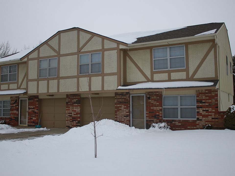 1st image of 4209 NW Cardiff Dr