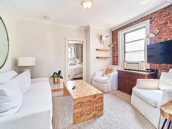 2nd image of 42 Grove St APT 2f