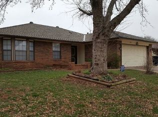 1420 SE 1st St, Moore, OK 73160