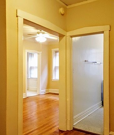 4th image of 484 N Austin Blvd APT 2
