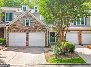 270 Finchley Dr, Roswell, GA 30076