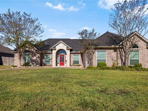 319 Agate Ct, College Station, TX 77845