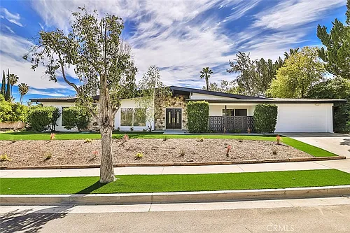 23540 Kivik St Photo 1
