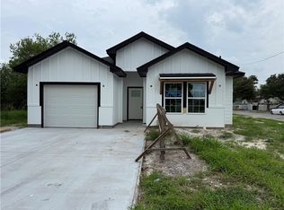 2925 Rogers St, Corpus Christi, TX 78405