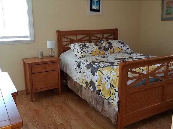 5th image of 156 Suntan Ave