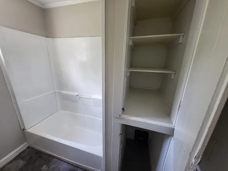 254 H West Cir — Photo 13