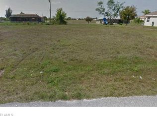 2102 NE 20th Ter, Cape Coral, FL 33909