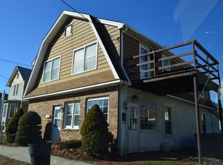 28 Cleveland Ave, Waldwick, NJ 07463