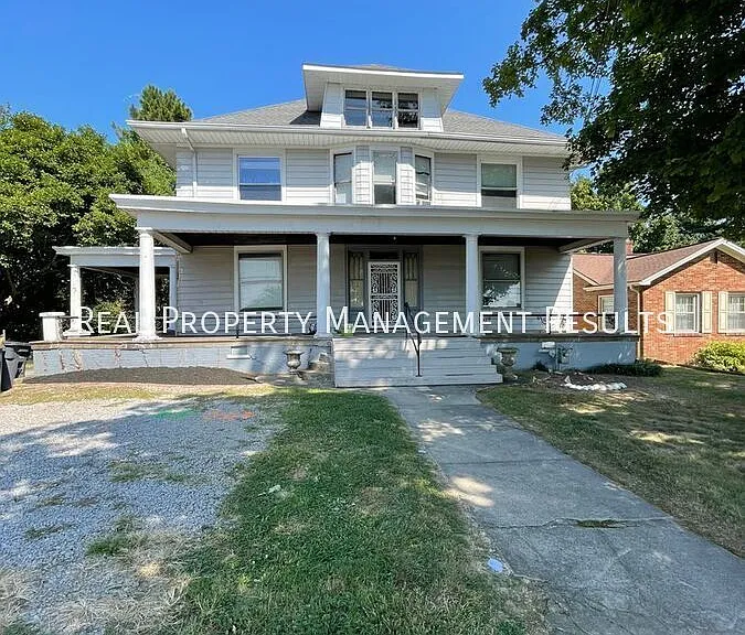 1363 Mesker Park Dr #D — Photo 1