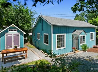1529 N Montgomery Ave, Bremerton, WA