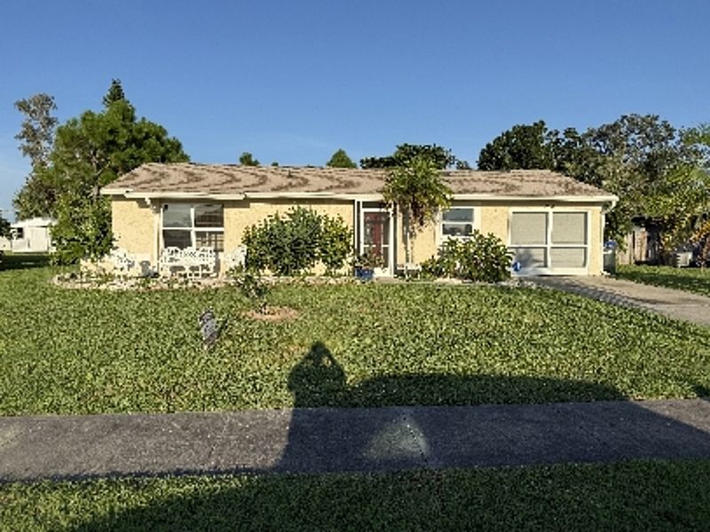 1st image of 7367 Kenwood Dr