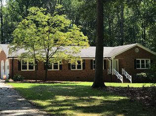 7502 Trowbridge Dr, Browns Summit, NC 27214