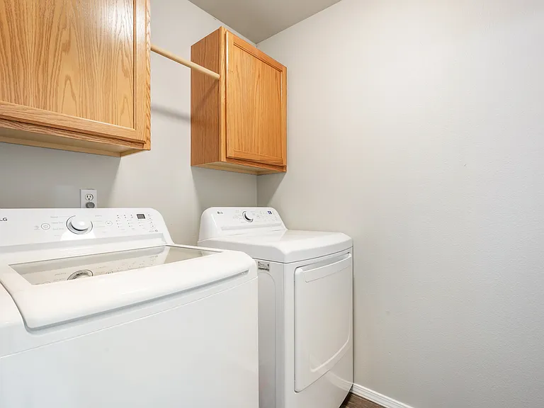 10563 W Stonecrop Dr — Photo 10