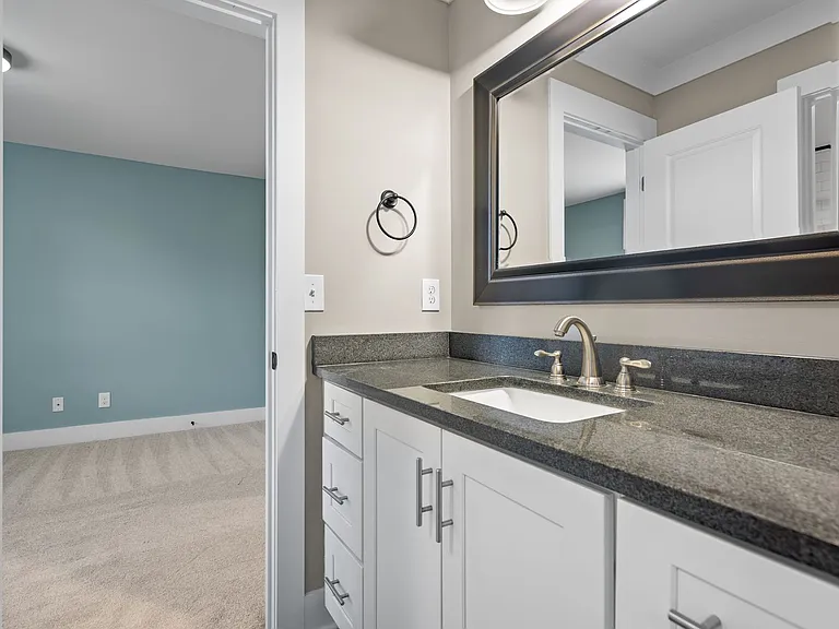 310 Evanston Ave — Photo 14