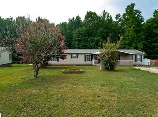 18 Kentwood Ln, Piedmont, SC 29673