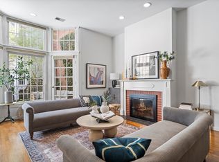 40 Joy St APT 9, Boston, MA 02114