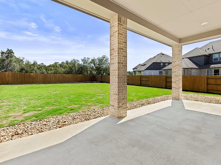 1204 Texas Ash Ln — Photo 35