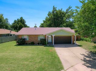 315 Lora Ave, Ponca City, OK 74601
