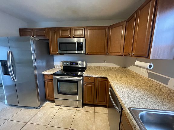 3rd image of 7063 W Sunrise Blvd APT D2