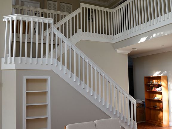 Stairs to 2nd Floor
