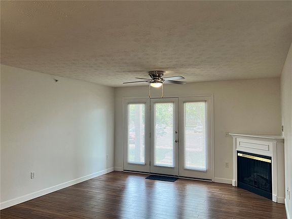 4th image of 2000 Waterstone Blvd APT 103