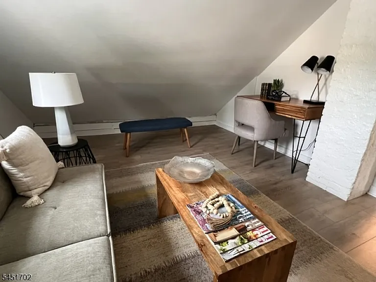 15 Montague Pl #2 — Photo 14