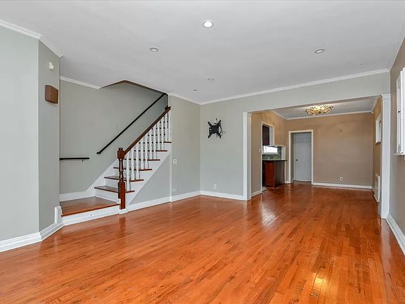 4th image of 82-16 167th St