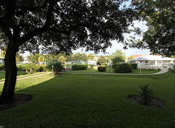 5th image of 184 Furse Lakes Cir APT 1