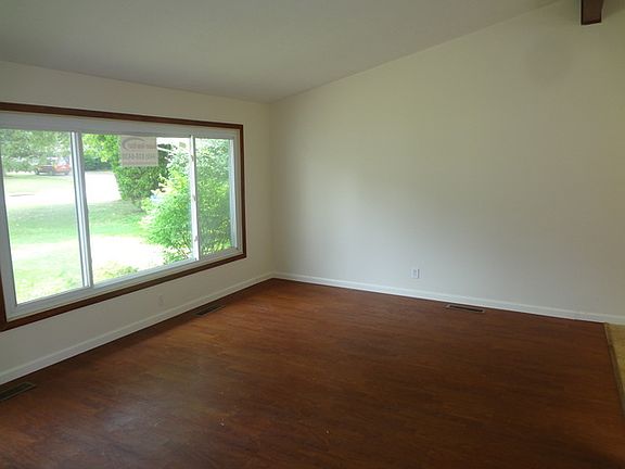 5th image of 9074 N Plaza Dr