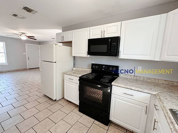 4th image of 135 Nopal St Unit 201