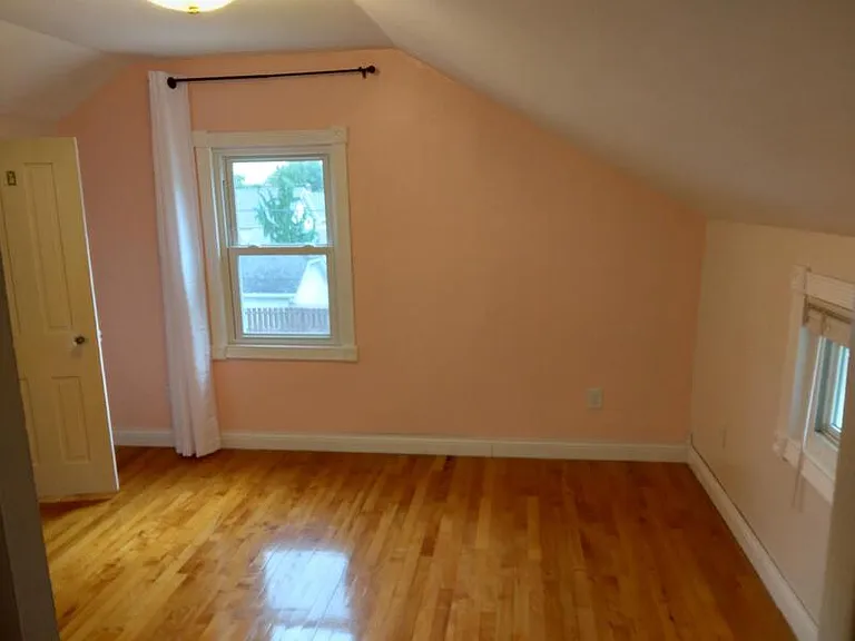 1512 Ohio St — Photo 10