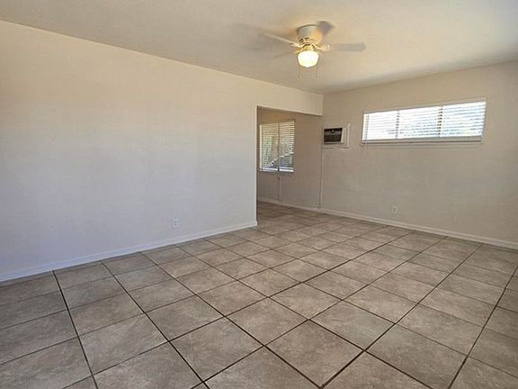 4th image of 26210 6th St #26230