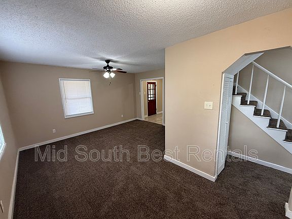 4th image of 3627 S Deerwood Ave