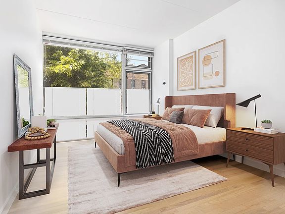 4th image of 475 Sterling Pl APT 1B