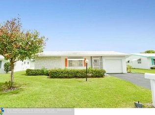 8212 NW 14th St, Plantation, FL 33322
