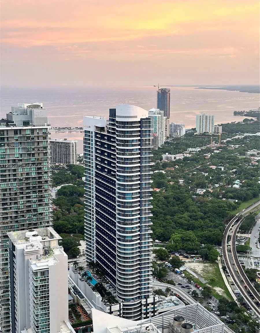 Infinity At Brickell Cond — Photo 1