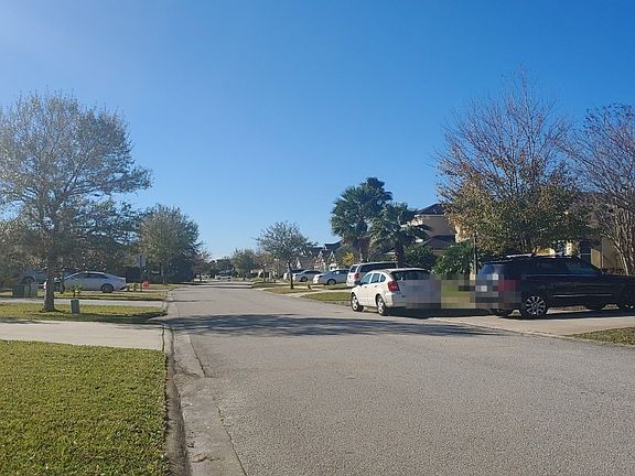 4th image of 693 Porto Cristo Ave