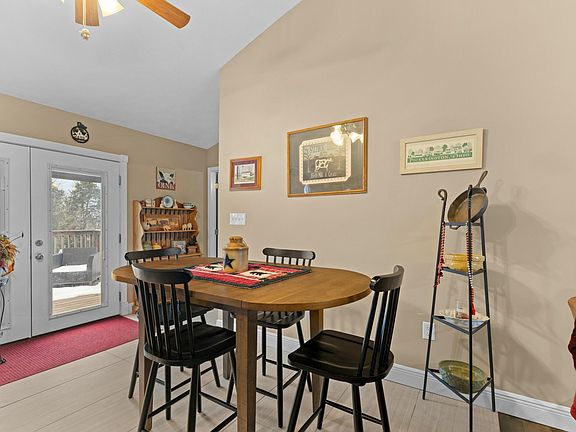 3rd image of 5624 Remmington Dr