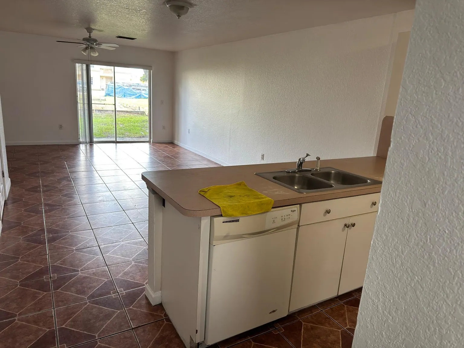 2 bed, $1,499 — Photo 3