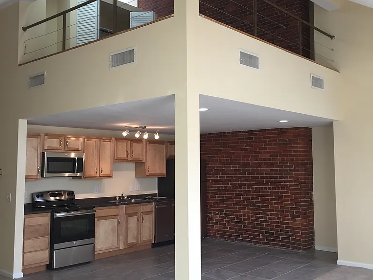 36 Abbott Street — Photo 18