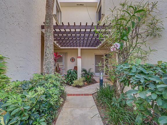 3rd image of 405 Sea Oats Drive #B