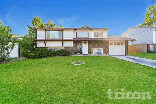 1634 Keaton Ln Photo 1